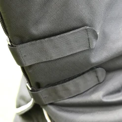 Highlander Plus 200 Turnout Rug^Shires Equestrian New