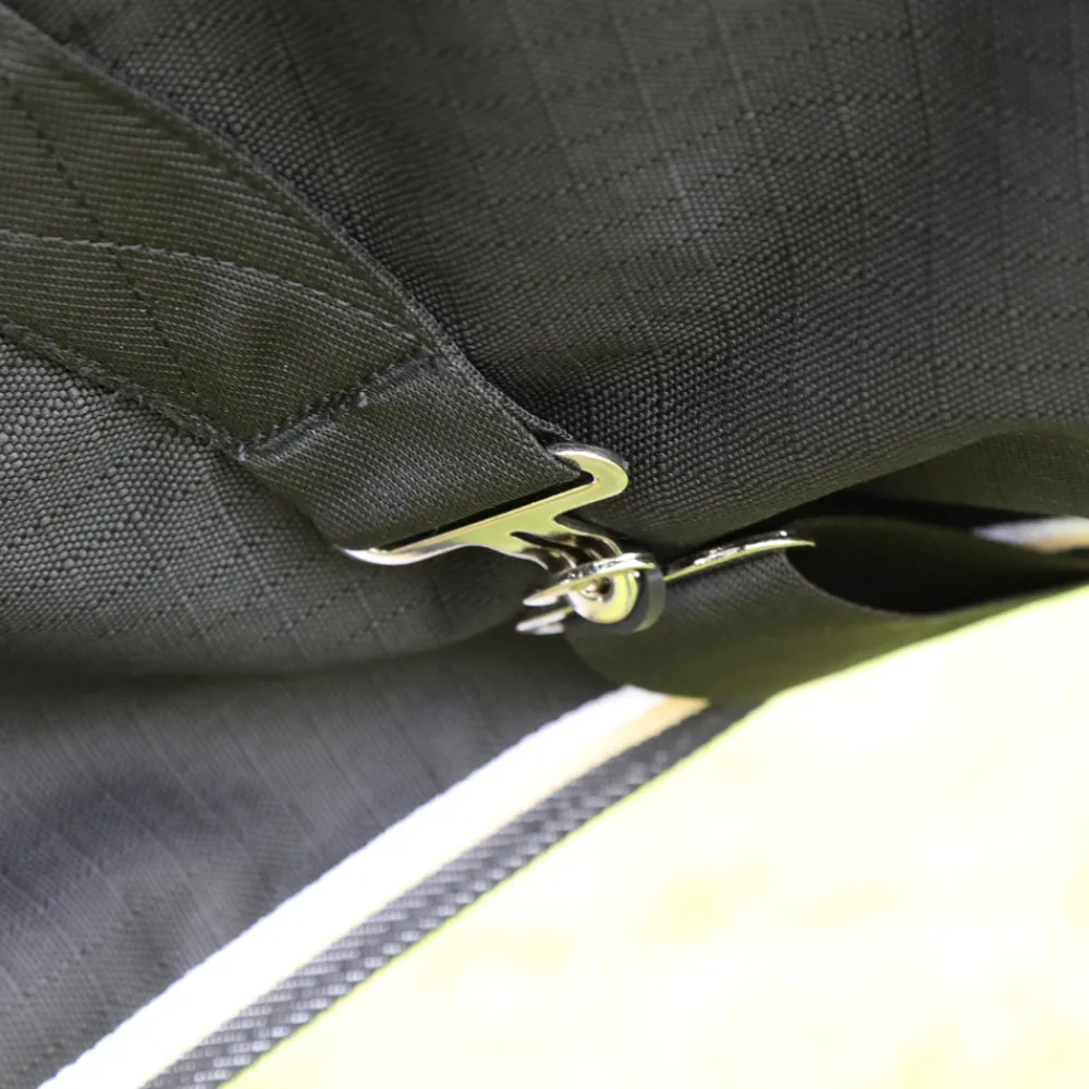 Highlander Plus 200 Turnout Rug^Shires Equestrian New